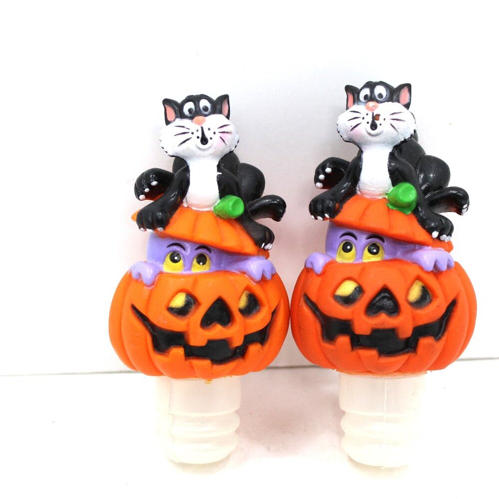 Vintage Bee 1991 Halloween Plastic Candy Tube Toppers (2) Pumpkin Black Cat